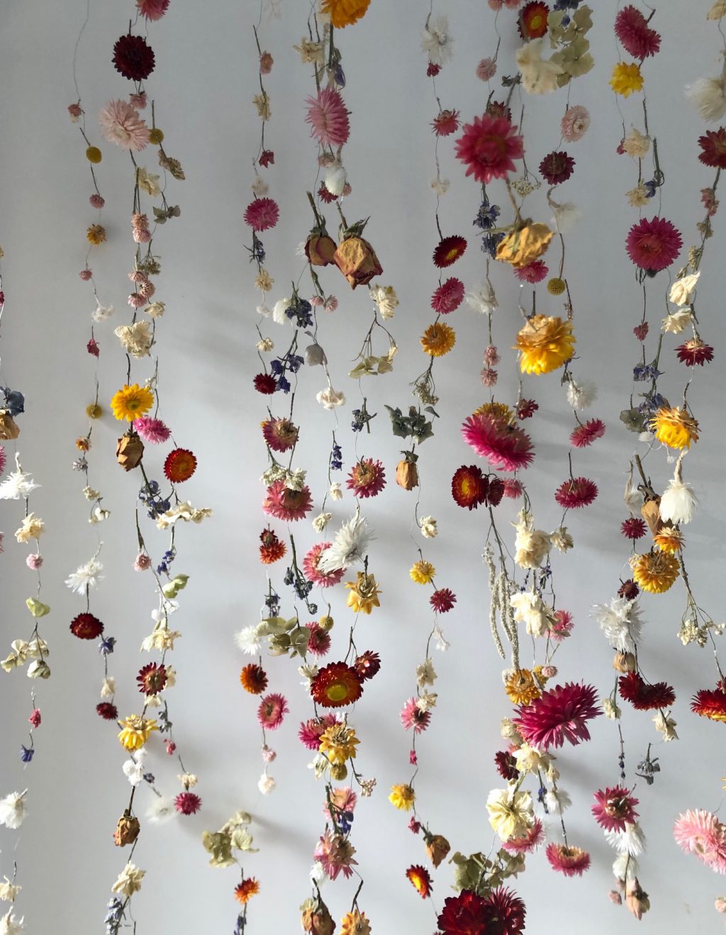 multicoloured garlands-13