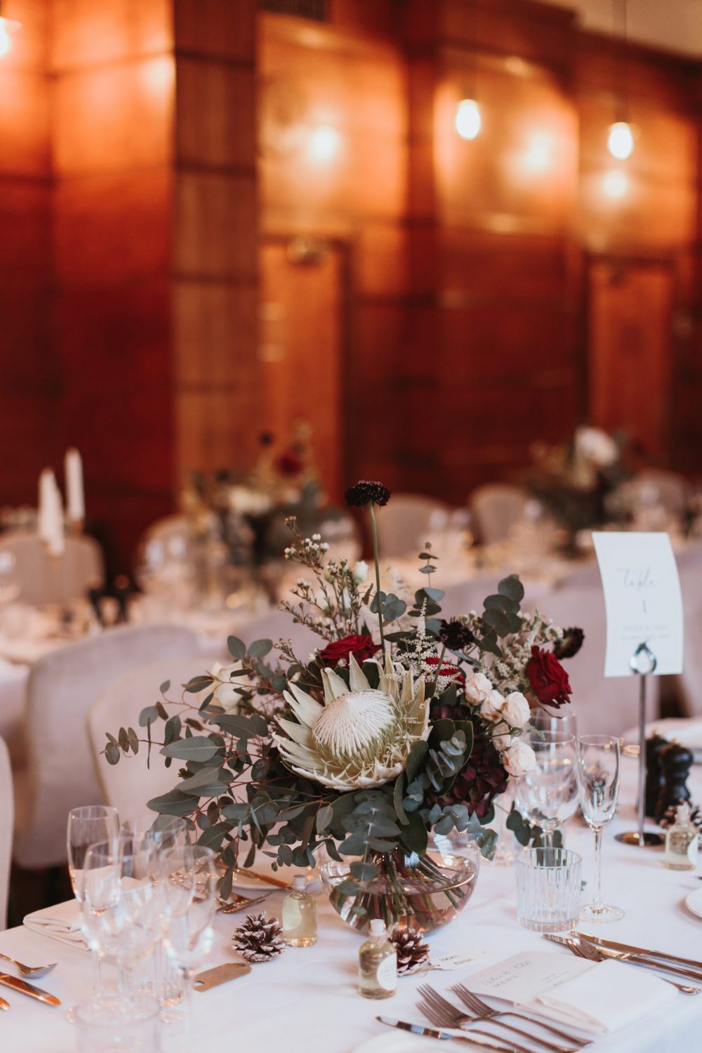 indeco flowers London Town hall hotel wedding flowers