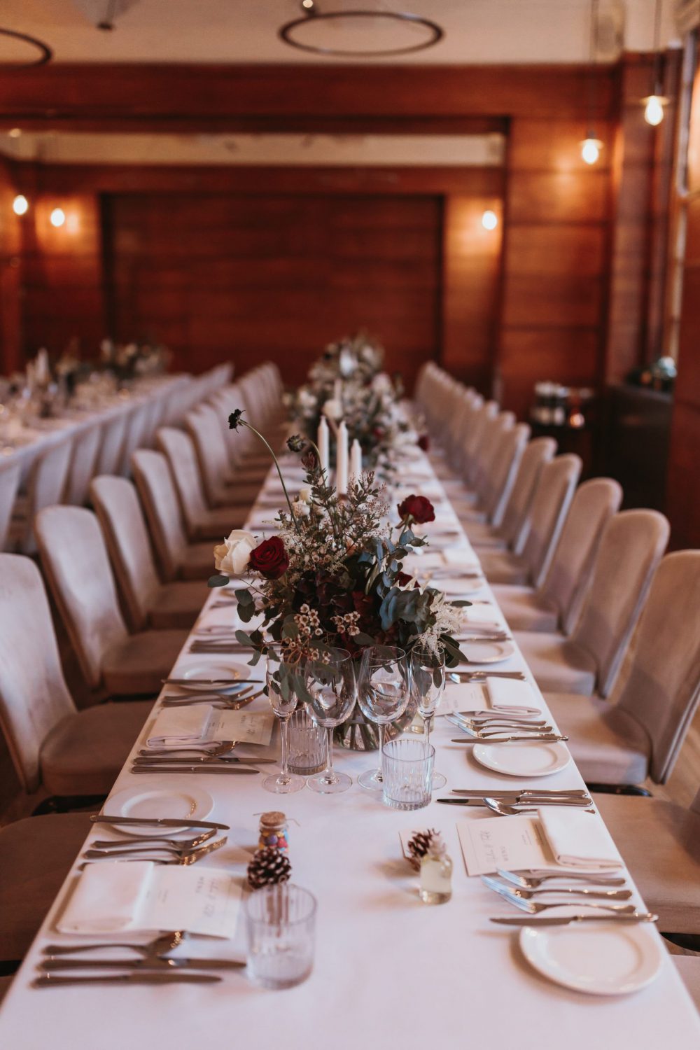indeco flowers London Town hall hotel wedding flowers